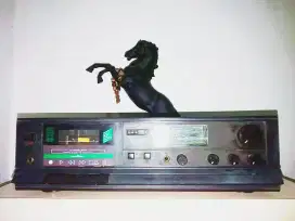 Tape deck include amplifier