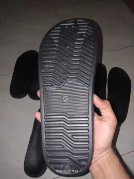 Sol sandal phylon