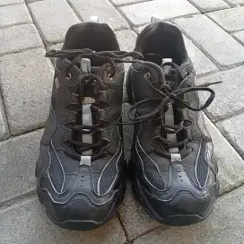 Sketcher size 42