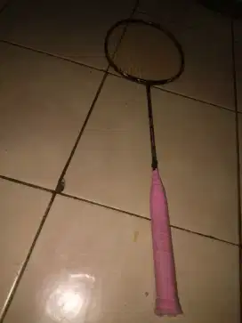 Raket full carbon sampe ke pegangan