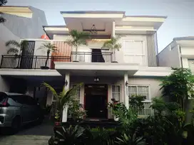 Dijual Cepat Rumah Fully Furnished di Cluster Equator - Sentul City