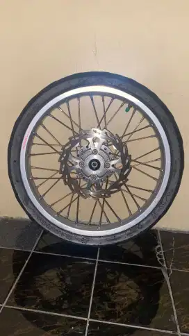 Velg Vrossi ring 17 depan saja