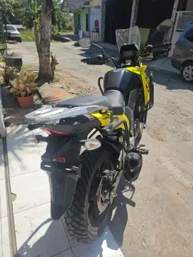 Suzuki V-Strom 250 Straight Twin Reg 2024 Siap Tour Koko Motor