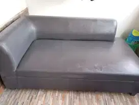 Di jual Kursi sofa