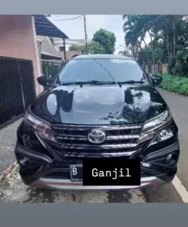 Toyota Rush TRD Sportivo M/T Hitam 2021