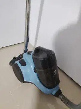 Vacuum Cleaner Electrolux