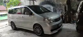 Nissan Serena 2007 Bensin