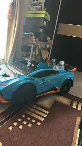 Mobil aki anak lamborgini