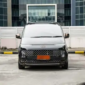 Hyundai Staria 2.2 Signature 7 Seat