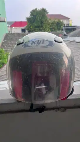 Helm KYT Putih Original