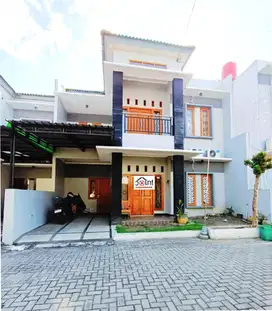 Rumah Furnish Cluster Bagus Dekat Kampus Sukoharjo