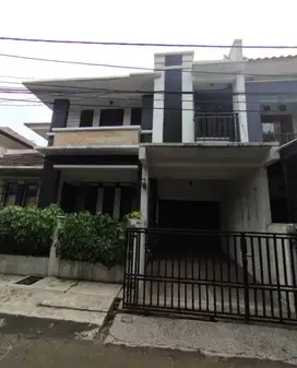 Dijual Lelang Rumah TURUN HARGA di Bintaro Tangerang Selatan