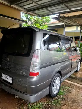 Nissan Serena 2011 Bensin