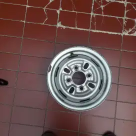 jua cepat Velg besi  asli /original mobil Suzuki carry  1000 cc mulus