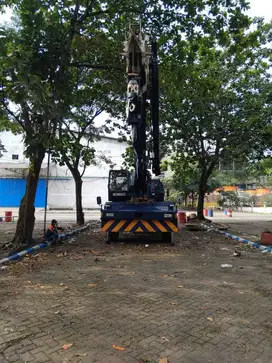 DIJUAL ROUGHT TERRAIN (RAFTER) CRANE KOBELCO 2012 RK450 kap.  45 ton