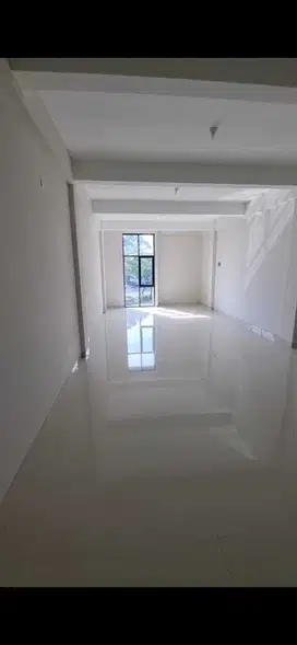 SEWA DAN JUAL RUKO 0 RAYA MERR PARKIR LUAS SURABAYA TIMUR