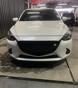 Mazda 2 R skyactiv 2014