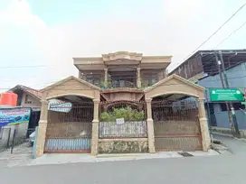 Rumah Lama 2lt di Jl Jatayu Kebayoran Lama Jakarta Selatan