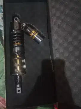 Shockbreaker VND Ak777 black as gold