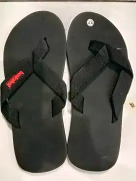 Sandal Bankzat tali jepit