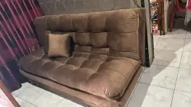 Sofa bed dacron kain bludru