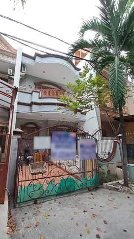DISEWA RUMAH AREA SUNTER 2 LANTAI UNFURNISHED LOKASI STRATEGIS