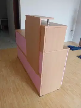 meja resepsionist elegan HF 07