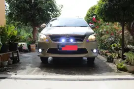 Kijang Innova J 2013 Manual Bensin
