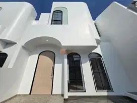 Rasakan Hidup Tenang & Cantik ala Santorini Rumah Citra Garden 2