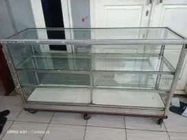 Etalase konter 1'5mtr