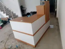 meja resepsionist elegan HF 09