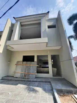 Dijual rumah baru 2 lt di Villa Melati Mas, Serpong