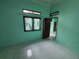 Rumah Nyaman Jl. Baru Raya Terusan Cibaduyut