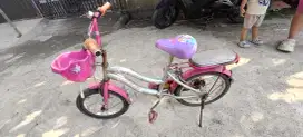 Sepeda anak merk United 16 inch bekas masih Oke.. Murah tp ga murahan