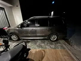 Dijual mobil pribadi