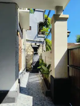 Di sewakan rumah semi furnis Krobokan,Kuta,Seminyak Badung bali