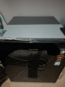 Kulkas Mini Bar Polytron PRH 51