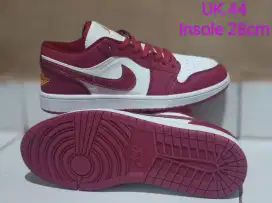 Second Brand Sepatu Pria Model NK