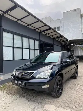 TOYOTA HARRIER. BERSIH, MEWAH, TERAWAT