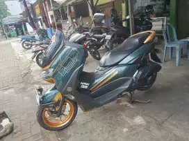 Yamaha nmax 2022 di depok2 jalan merdeka harga nego nama sendiri