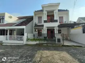Disewakan rumah di jalan magelang dekat JCM security 24jam
