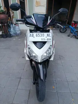 Jual cepat Vario 2013 lengkap
