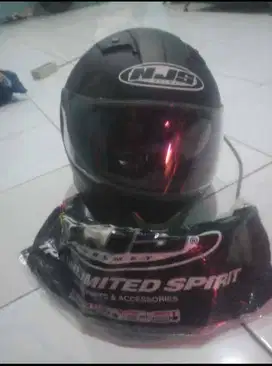 Helm fullface merk NJS