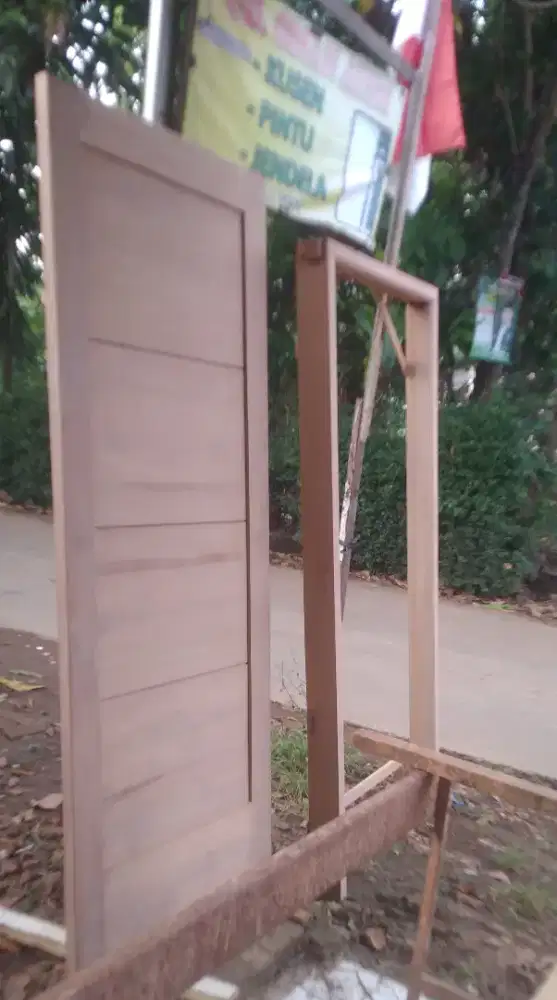 Kusen bahan bekasan kerinh dan murah