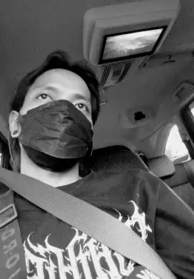 Mencari pekerjaan sebagai supir atau serabutan