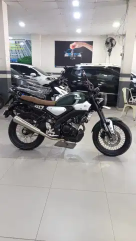 YAMAHA XSR 155 KM LOW