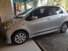 Yaris 1.5 E Tahun 2012