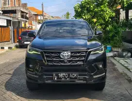 FORTUNER 2.8 GR SPORT CUMI DARAT