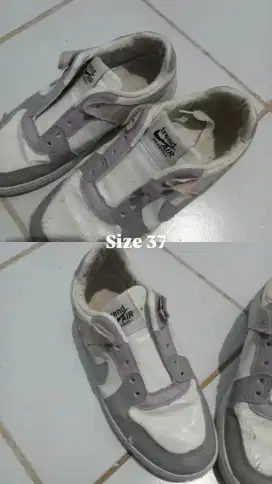 Jual cepat sepatu olah raga