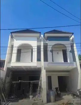Rumah Cantik American Stylei Nirwana Eksekutif Rungkut